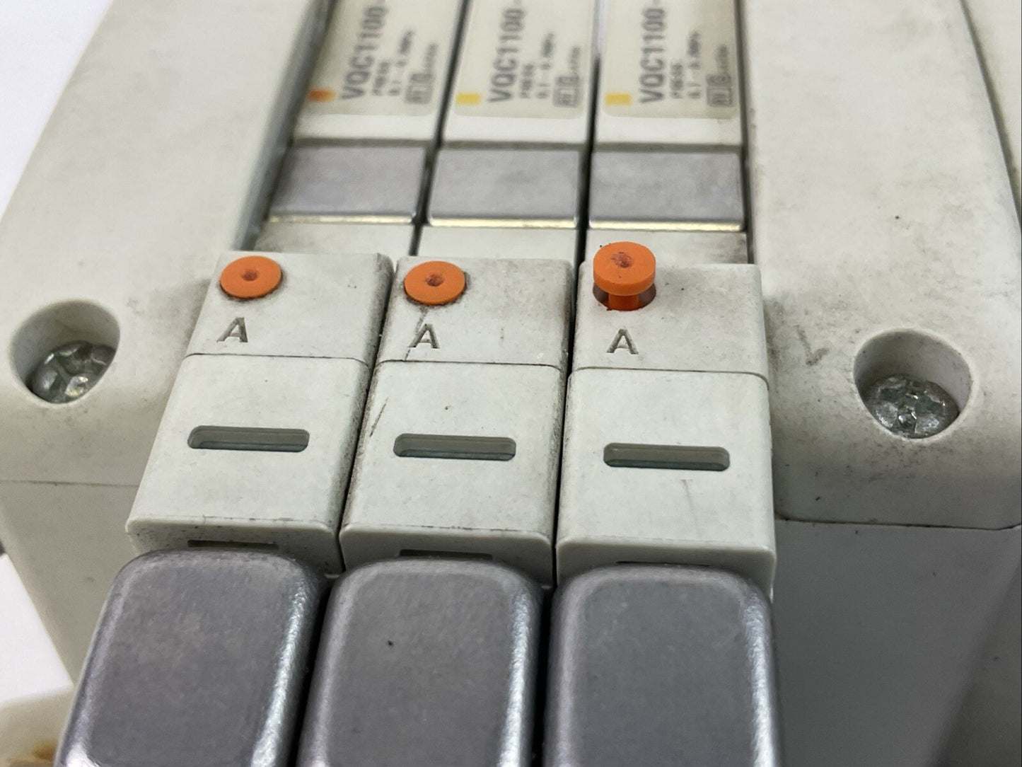 SMC VV5QC11-03C6FD3 MANIFOLD (VQC1400-51 (3) VQC VALVE 0.1-0.7 MPa)8