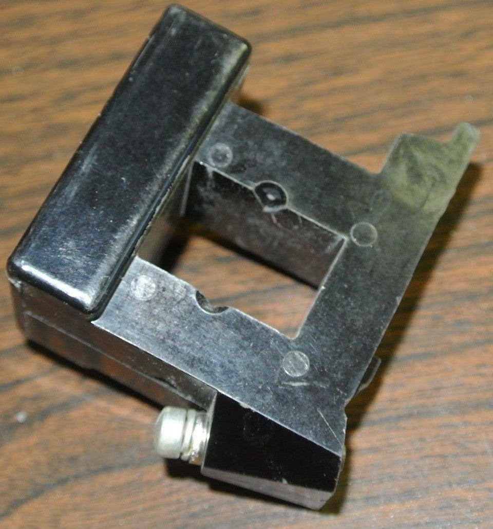 ALLEN-BRADLEY 69A83 COIL SIZE 00 220/50Hz, 230-240V/60Hz NEW SURPLUS - EACH4