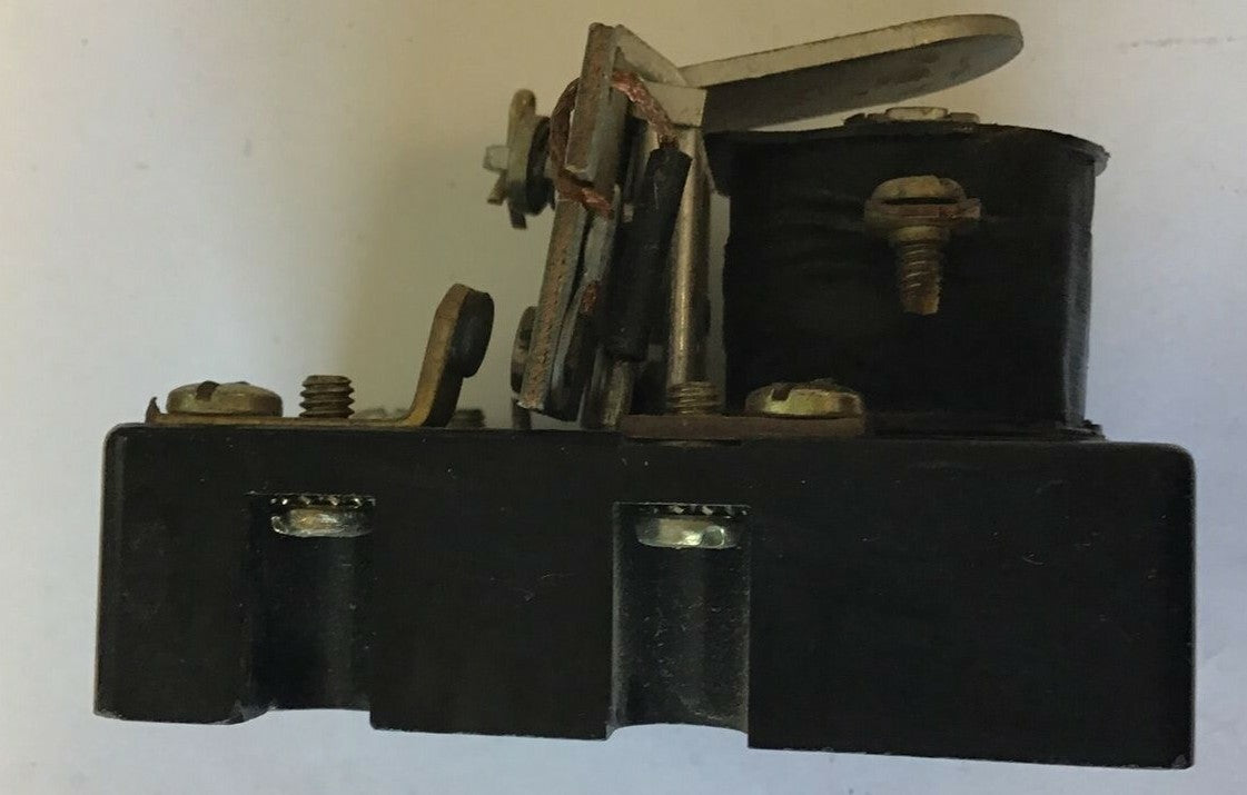 SQUARE D 8501 C0-3 CONTROL RELAY SER.A 10AMP 277V 6