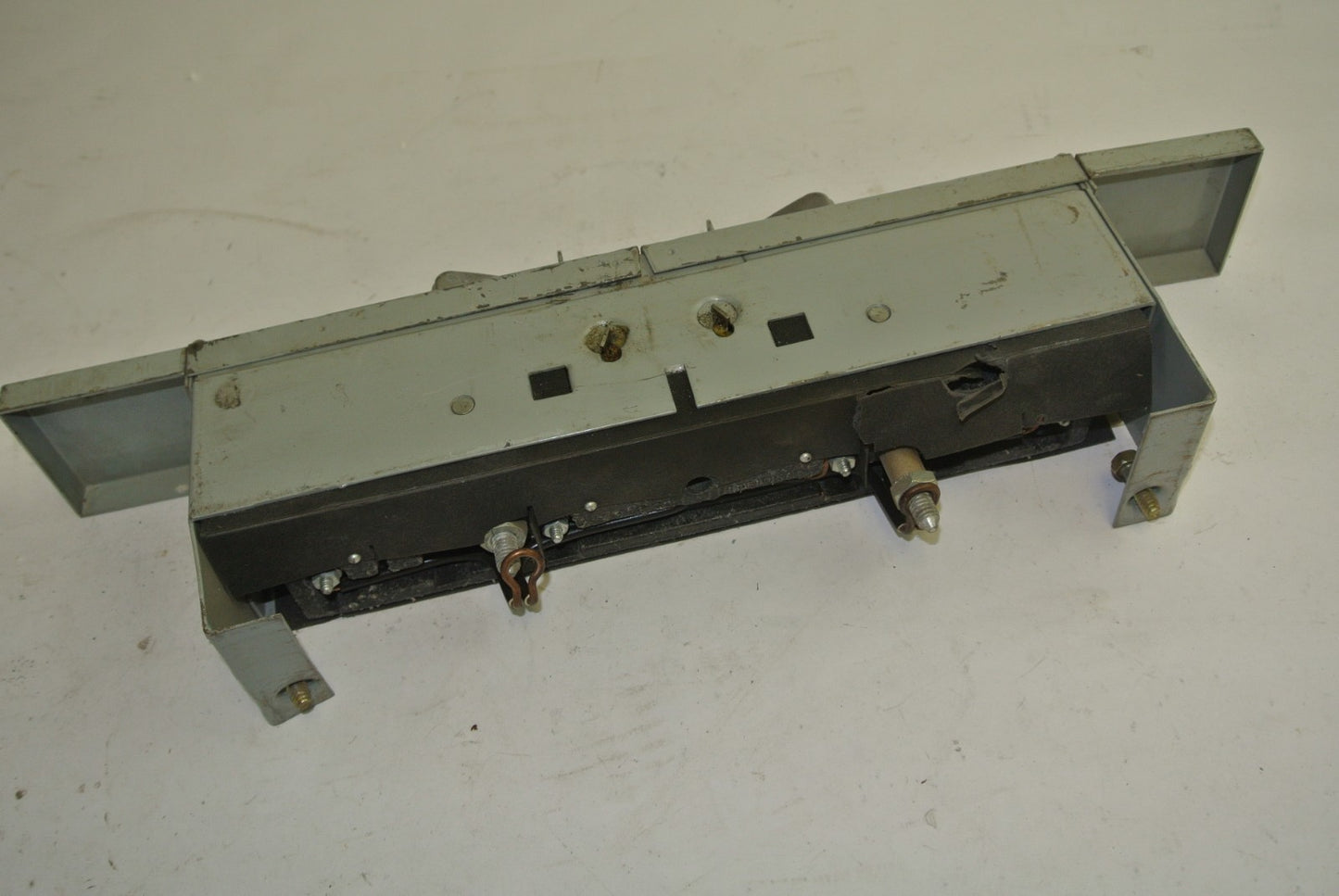 ITE/GOULD V2A2211LR VACU-BREAK FUSIBLE PANELBOARD SWITCH 250V 30A 2POLE6