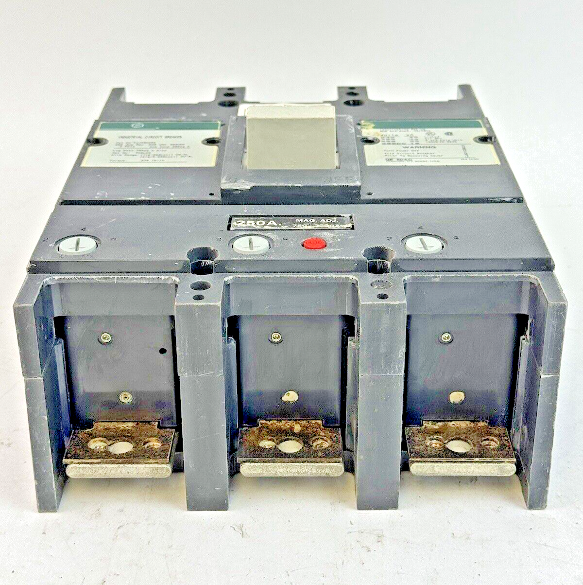 GE - TJJ436250 - IND. CIRCUIT BREAKER W/ 250A TRIP UNIT - 3 POLE/600 VAC/250A8