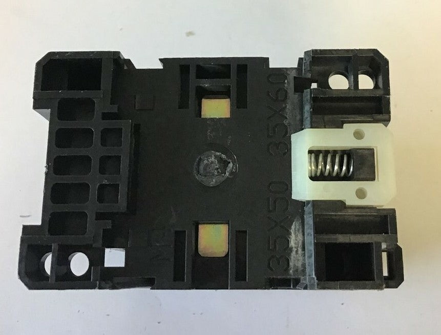 ALLEN BRADLEY 700DC-F220* CONTACTOR SER.C 600VAC 10A 7