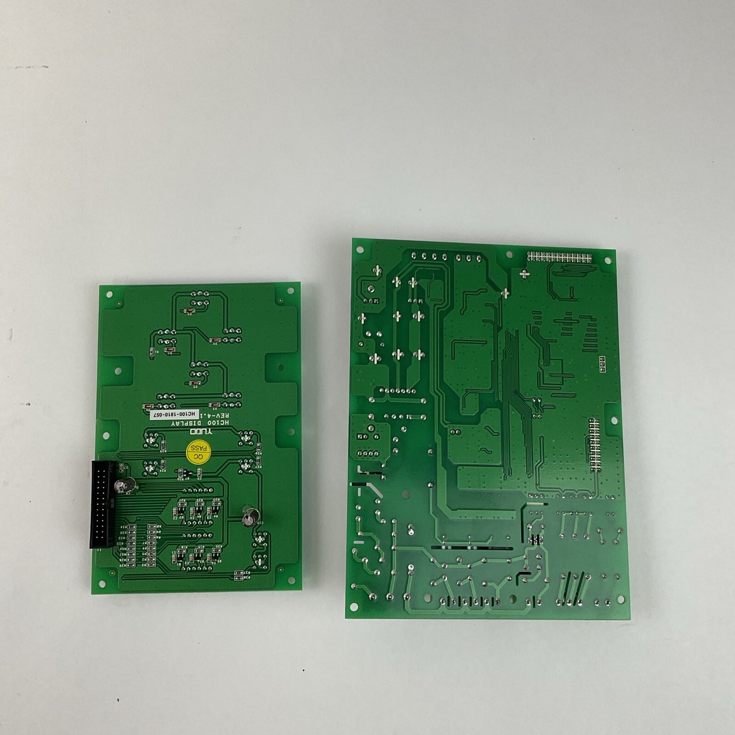 YUDO HC100-1810-057 DISPLAY REV-4.1 W/ HC-100 MAIN BOARD REV-2