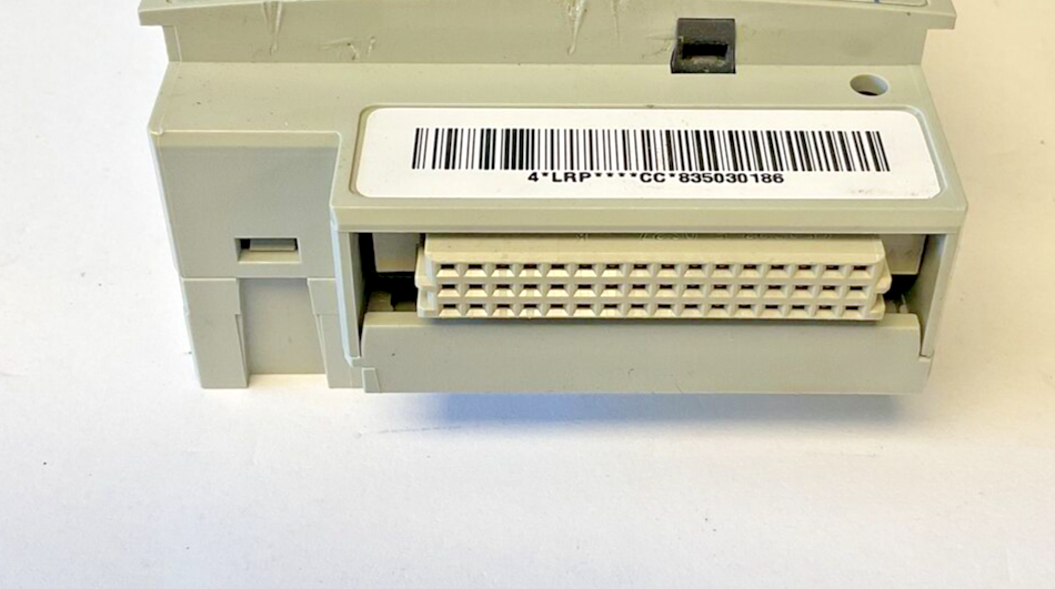 ALLEN BRADLEY 1764-LRP PROCESSOR UNIT SER.C REV.C FRN.8 5VDC