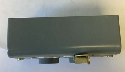 SQUARE D 9001 GG-206 CONTROL STATION START/STOP 600VAC