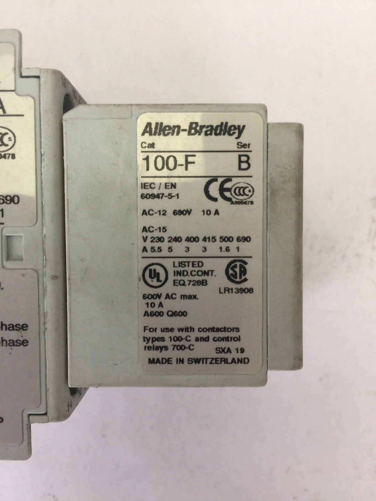 ALLEN BRADLEY 700-CF400D* CONTACTOR  600VAC 25A SER A COIL 24VDC 100-F SER B