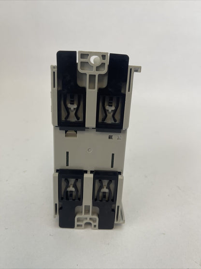 ALLEN BRADLEY 1769-OW16 COMPACT I/O F/W REV 3.1 DIR/VER 10000206742/01 SER A