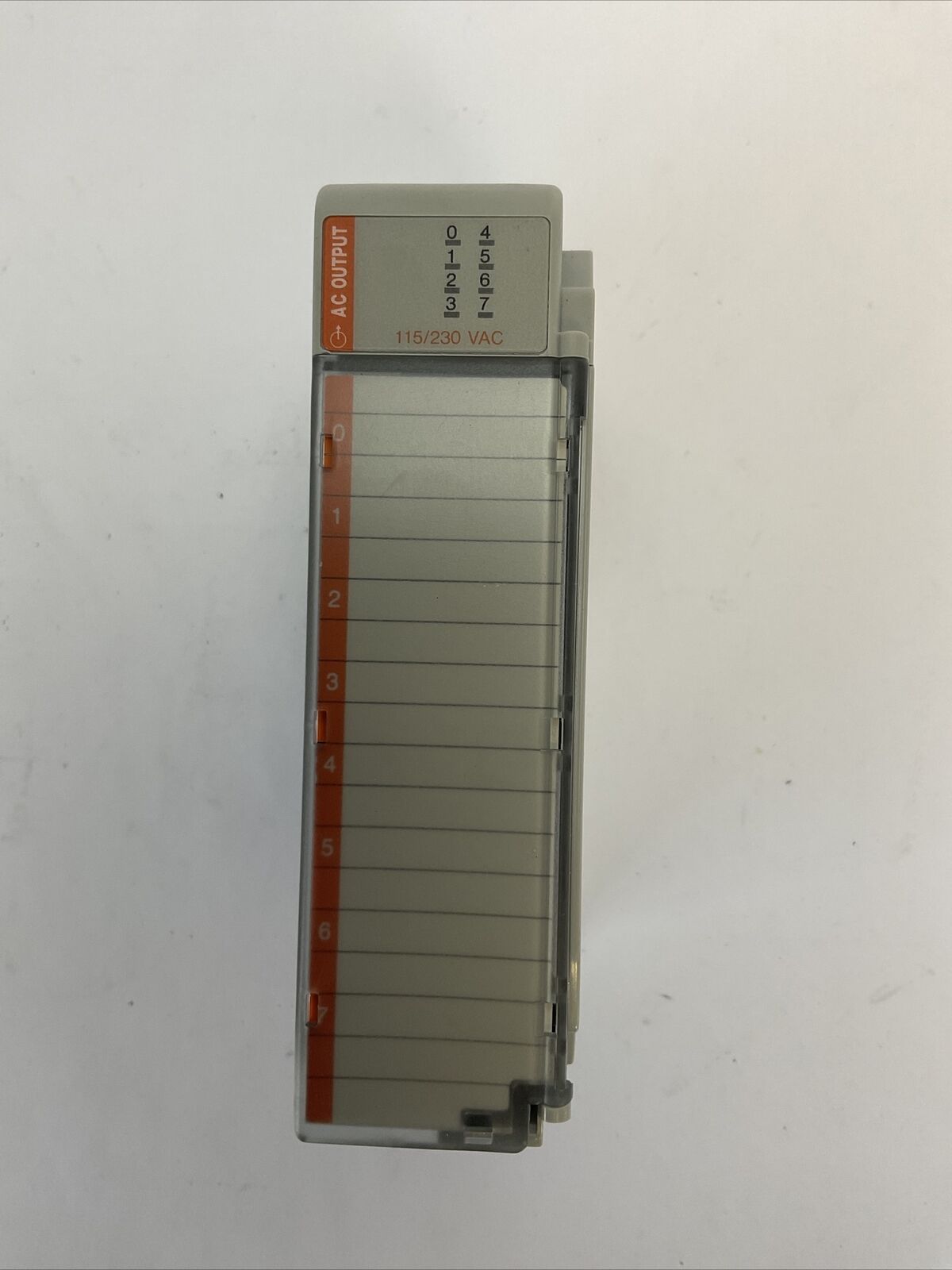 ALLEN BRADLEY 1769-OA8 SER B F/W REV 3.1 DIR/VER 95320751/04 8PT 85-265VAC OUTPU