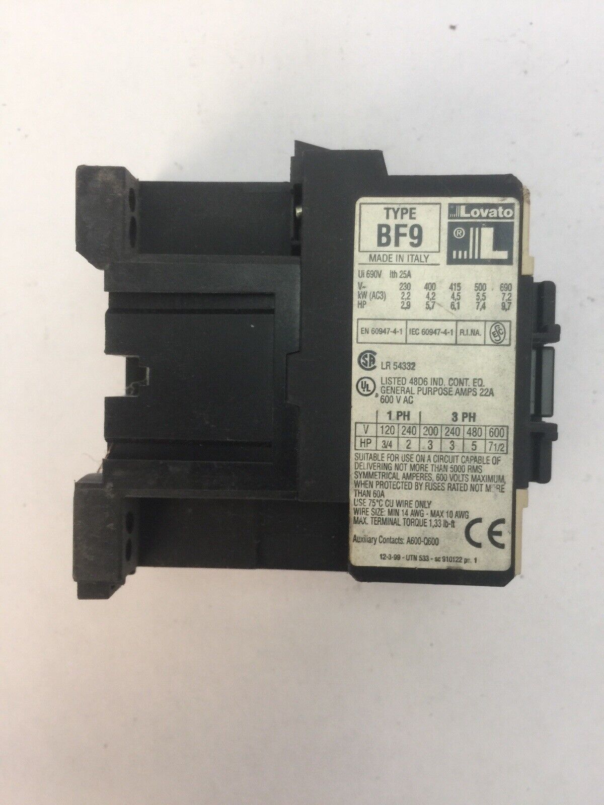 LOVATO BF9 CONTACTOR 600VAC 22AMP 7.5HP COIL 58V 60HZ 48V 50HZ