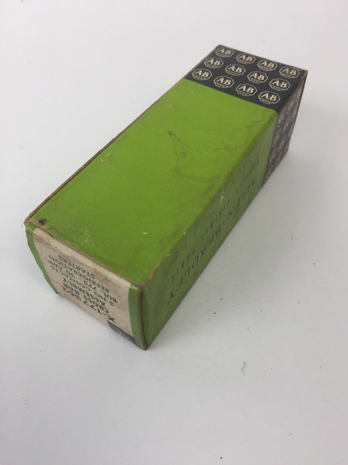 ALLEN BRADLEY X-177362 CROSS BAR ASSEMBLY 3 NO CONTACTS 30 AMP