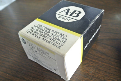 ALLEN-BRADLEY 700-RM210A1 - TYPE RM AC RELAY, OPEN - 115/120V, 60Hz NEW SURPLUS