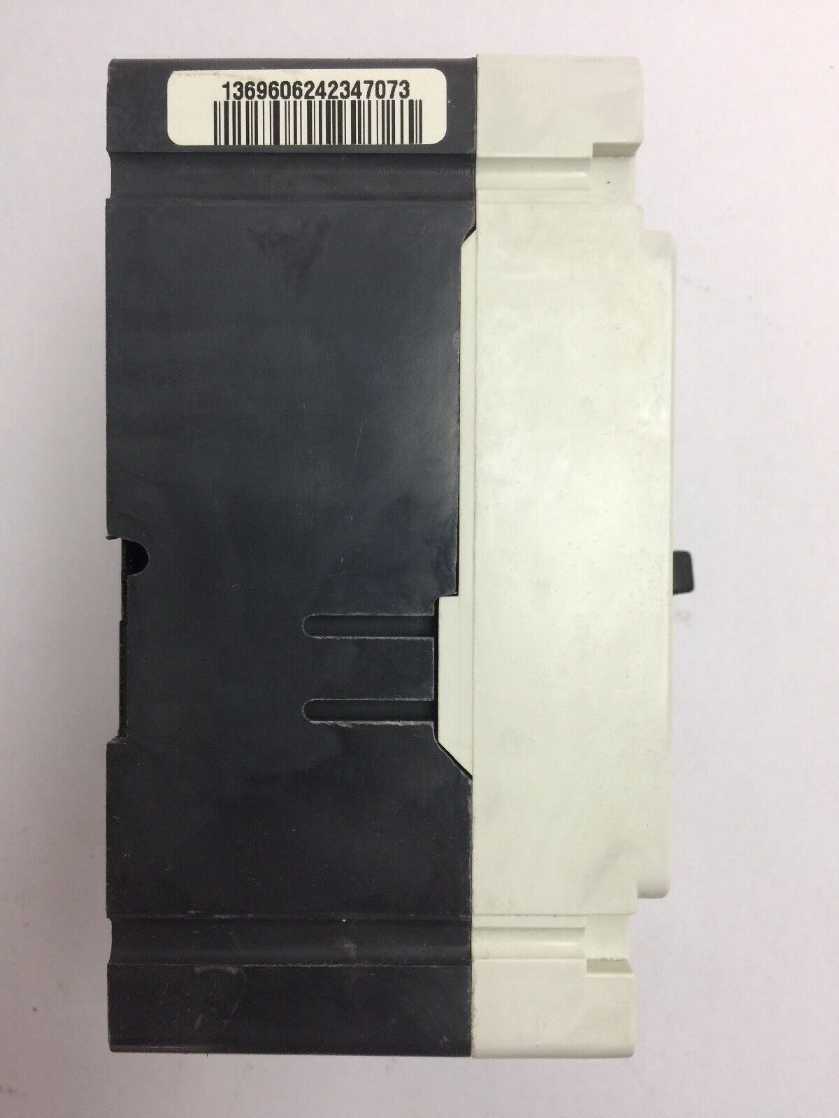CUTLER HAMMER HMCP003A0CJ01 MOTOR CIRCUIT PROTECTOR 600VAC 250VDC 3AMP SERIES C