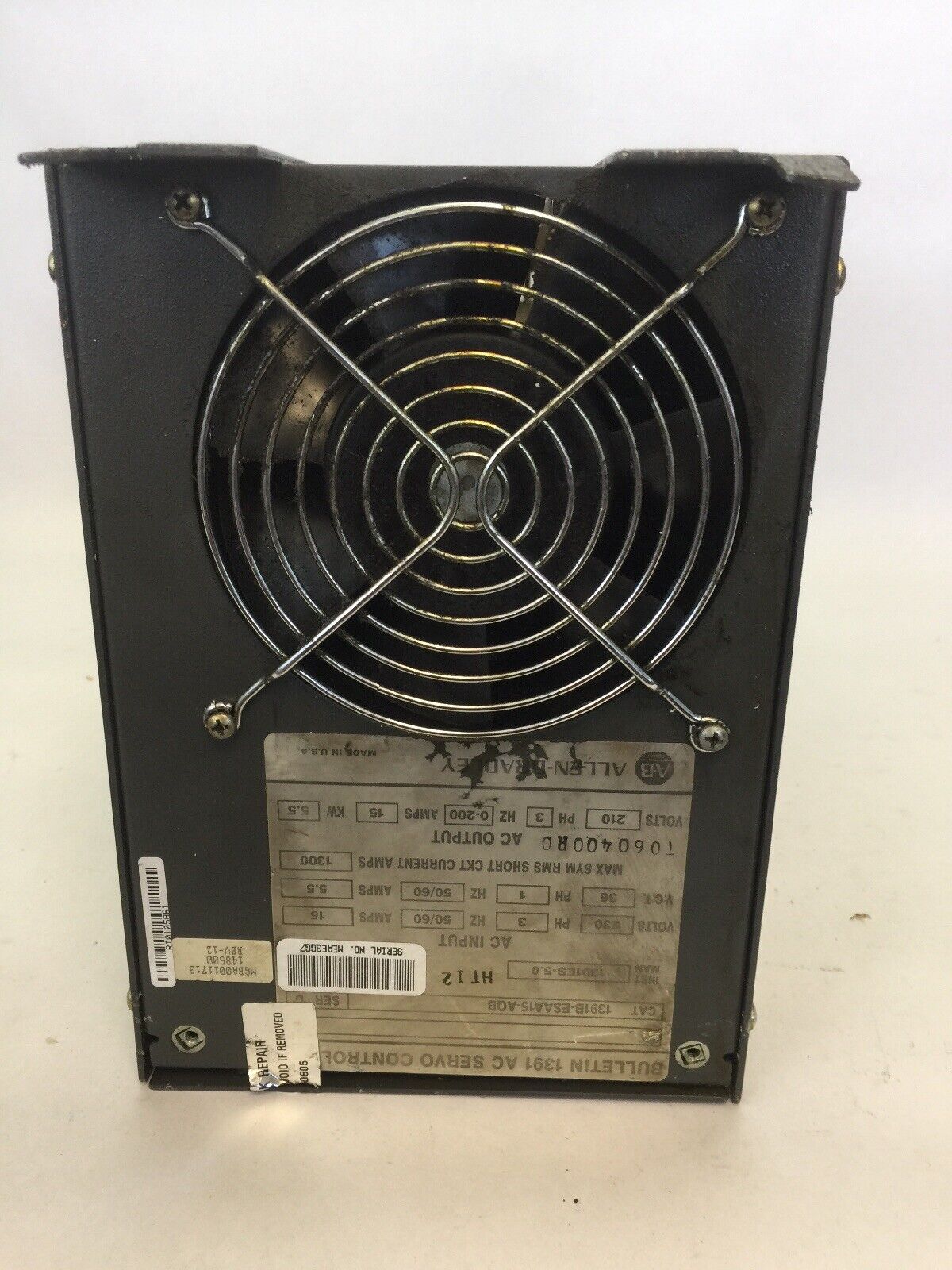 ALLEN BRADLEY 1391B-ESAA15-AQB AC SERVO CONTROLLER INPUT 230V 15A OUTPUT 210V