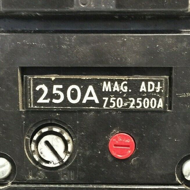 GE TB43F TRI-BREAK CIRCUIT BREAKER 600VAC 250A TRIP A6KA CURRENT LIMITING FUSES