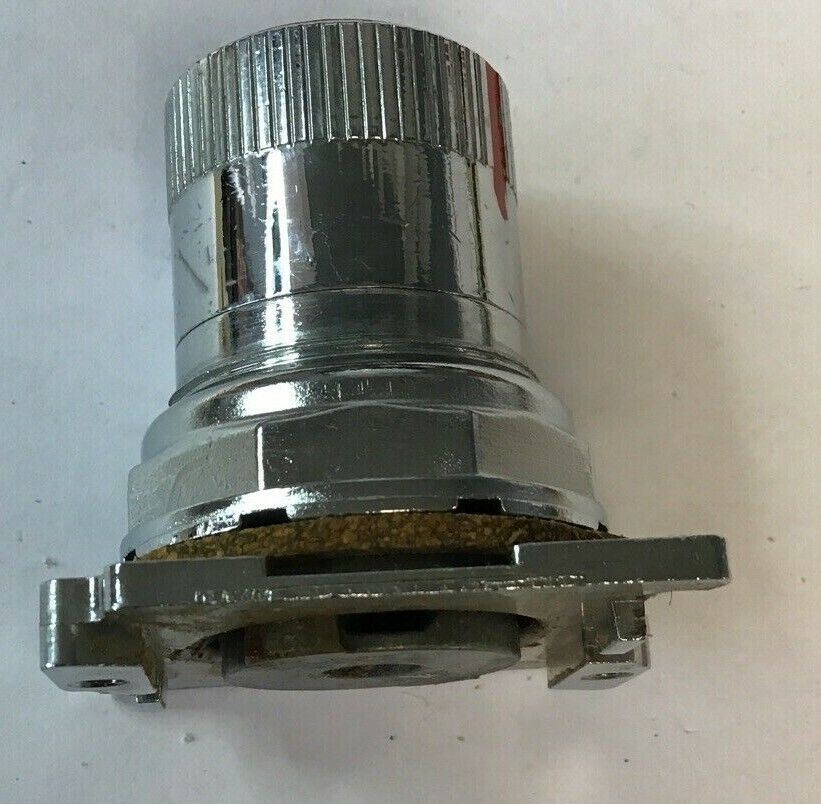 CUTLER HAMMER 10250T3213 ROTO-PUSH LATCH OPER. 2POS