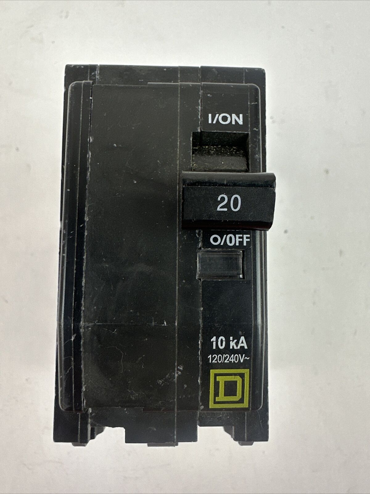 SQUARE D QO220 CIRCUIT BREAKER 20AMP 2 POLE 120/240VAC 10kA