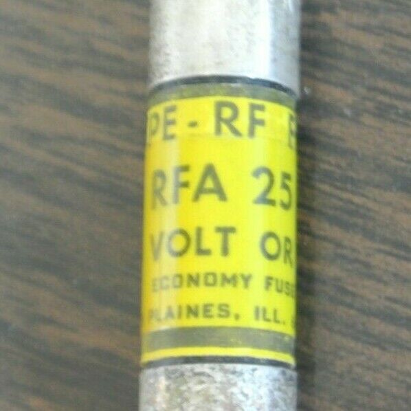 ECONOMY RFA25 TYPE RF FUSE / 25A / 130V / NEW SURPLUS / EACH