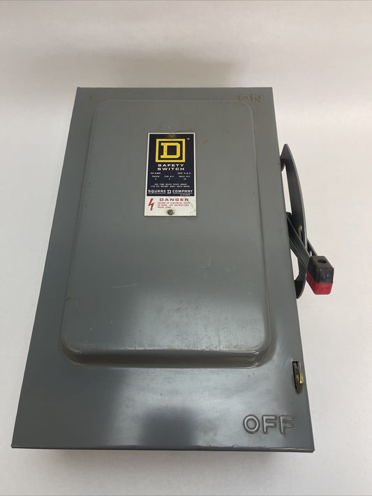 SQUARE D H-421-2 FUSIBLE SAFETY SWITCH SERIES E1 240VAC 30AMP 10HP 4POLE