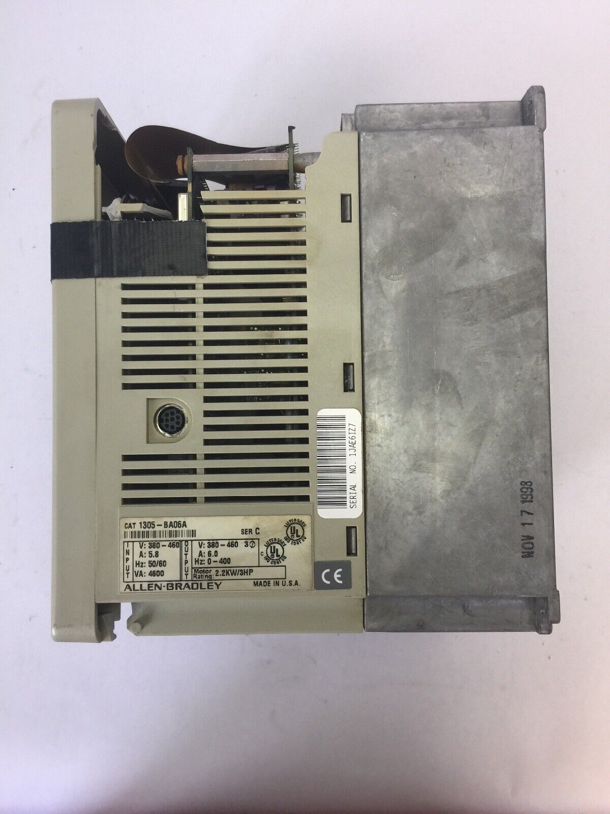 ALLEN BRADLEY 1305-BA06A AC DRIVE INPUT 380-460V 5.8A OUTPUT 380-460V 6A 3HP