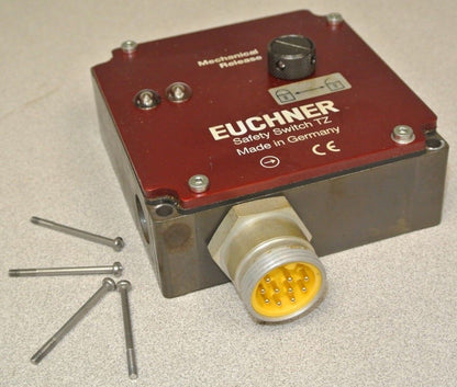 EUCHNER TZ1RE024BHA-C1903 SOLENOID LOCKING SAFETY INTERLOCK SWITCH / 24VAC/DC /