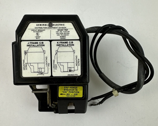 GE TVST12R SHUNT TRIP 120-240VAC 50/60HZ 125VDC CIRCUIT BREAKER ACCESSORY