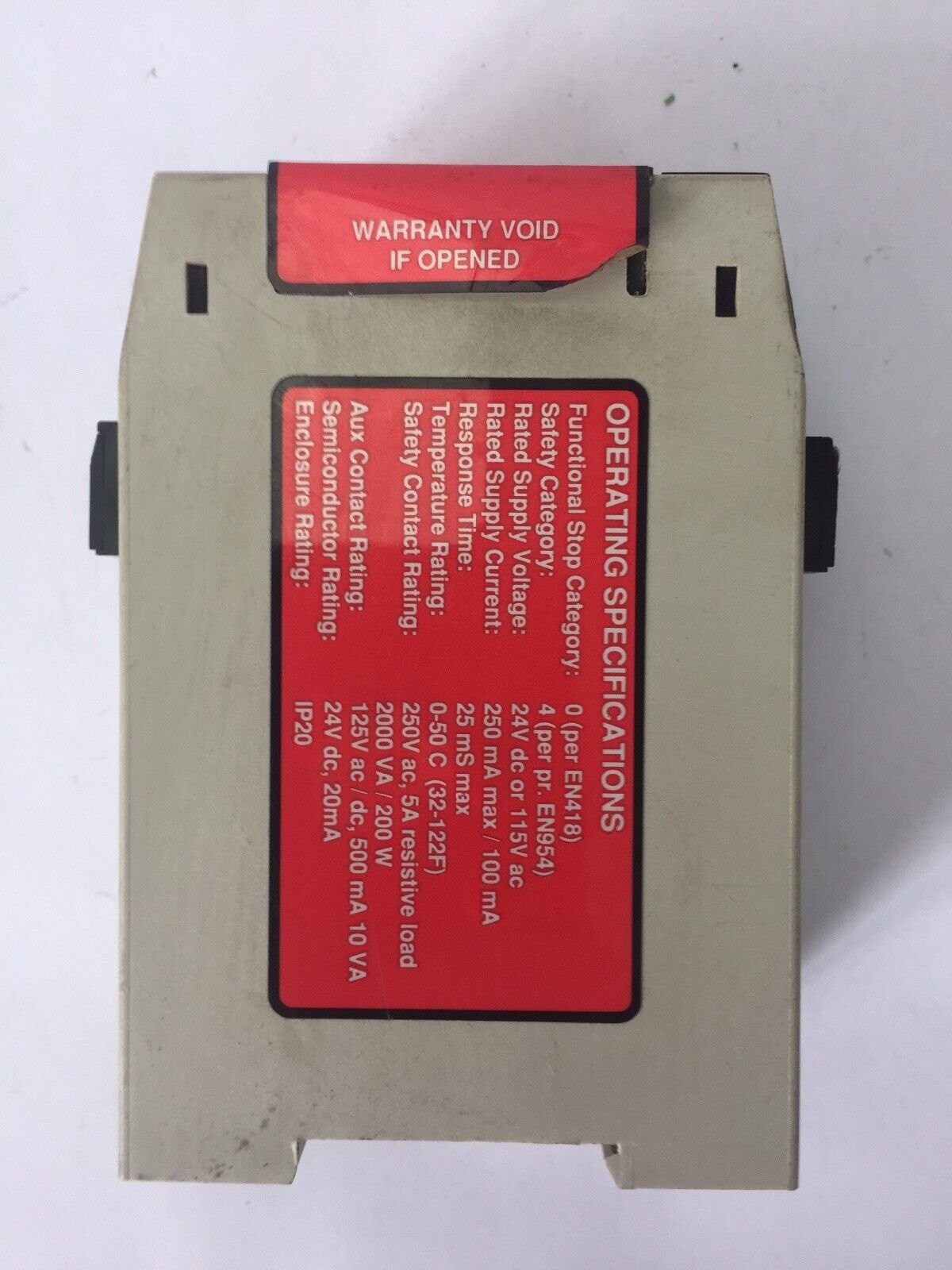 BANNER ES-GA-5A MACHINE SAFETY RELAY 24VDC OR 115VAC 250 mA/100mA