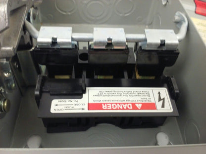 SIEMENS I-T-E NF351 H.D. ENCLOSED SWITCH, 30A, 3PH, 600V, TYPE 1 INDOOR, NEW