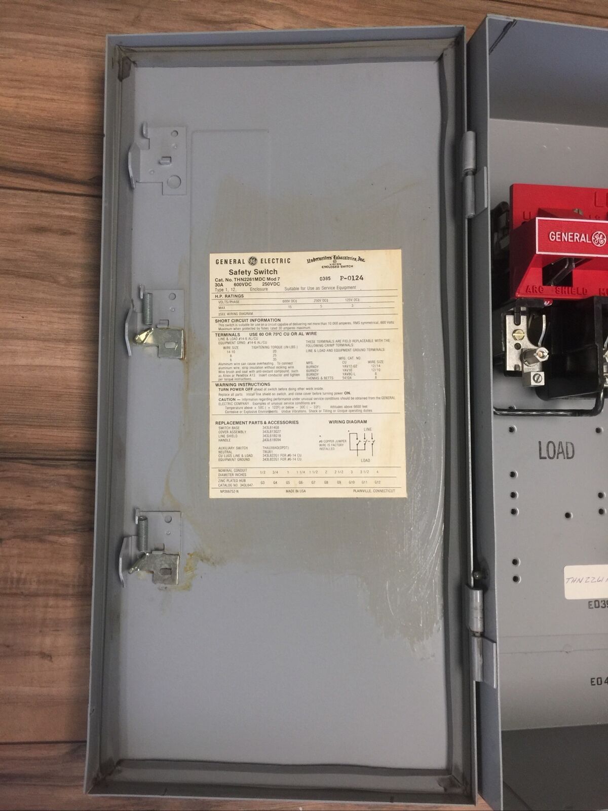 GE THN2261MDC MOD 7 NON FUSIBLE SAFETY SWITCH 30A 250/600VDC 3P 15HP TYPE 1,12