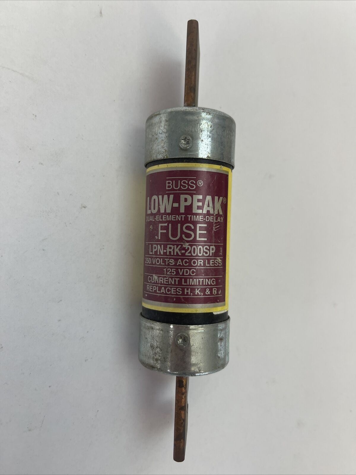 BUSS LPN-RK-200SP 250VAC 125VDC 125A LOW PEAK DUAL ELELMENT TIME-DELAY FUSE