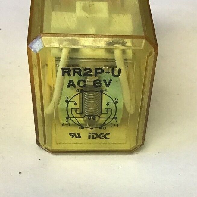 IDEC RR2P-U RELAY 6VAC ***LOTOF4***