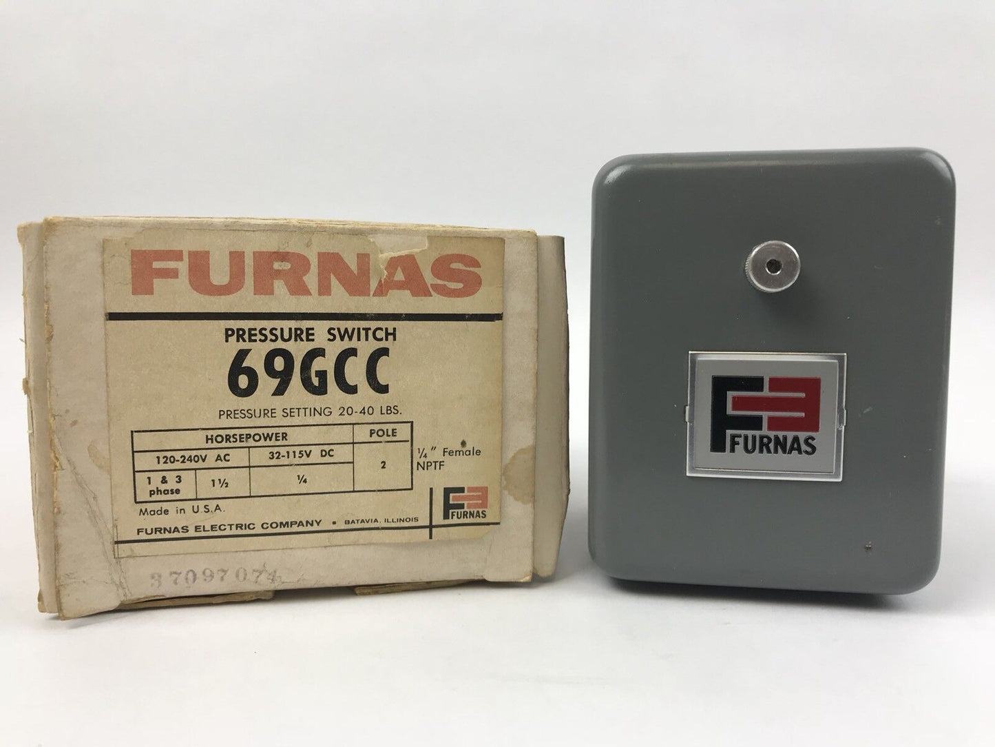 FURNAS 69GCC PRESSURE SWITCH, 120-240V AC 1 1/2 HP, 35-115V DC 1/4 HP. *NEW*