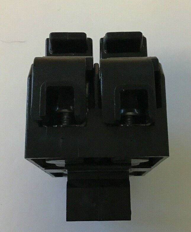 BUSS BC6302SQ 30A 600V FUSE HOLDER W/FERRAZ SHAWMUT DFC-7I FUSE COVERS(2)