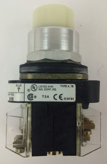 ALLEN BRADLEY 800T-QB10 SER. T, PUSH BUTTON  120V AC/DC, 949 LAMP, W/ 800T-XA