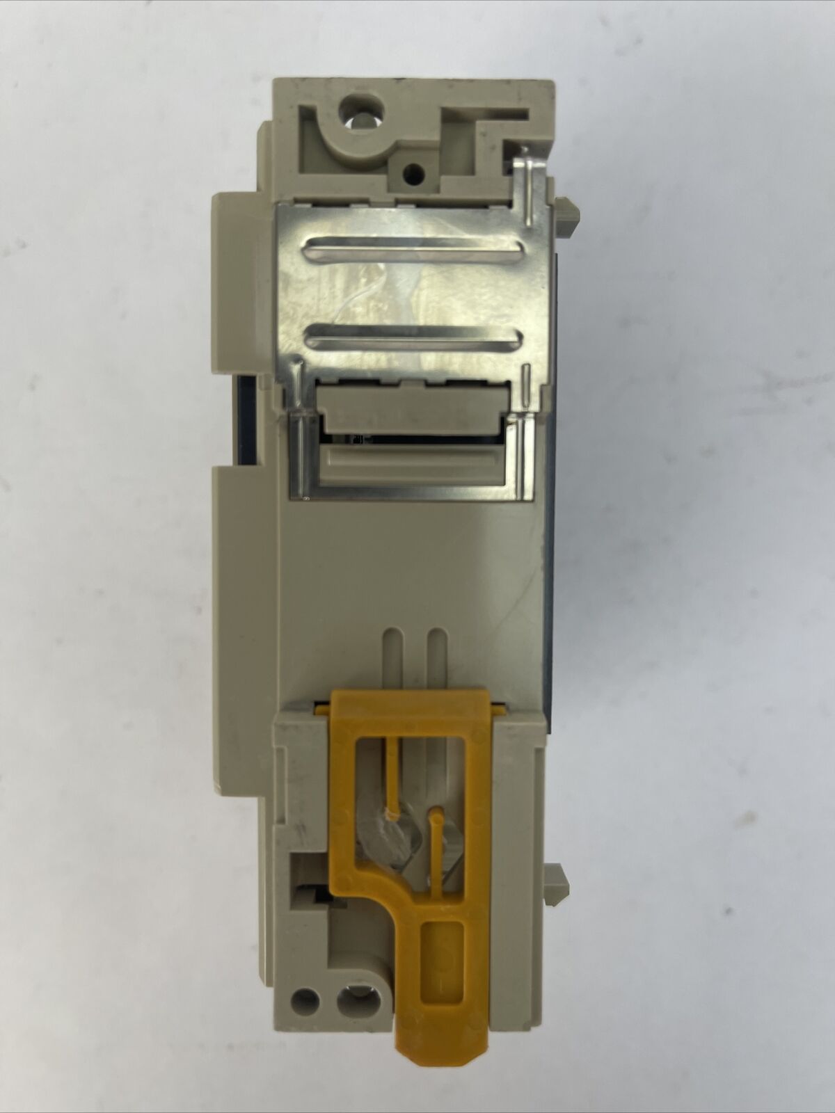 OMRON CQM1-OD214 OUTPUT UNIT 5-24VDC 0.3A/POINT 4.8A/UNIT