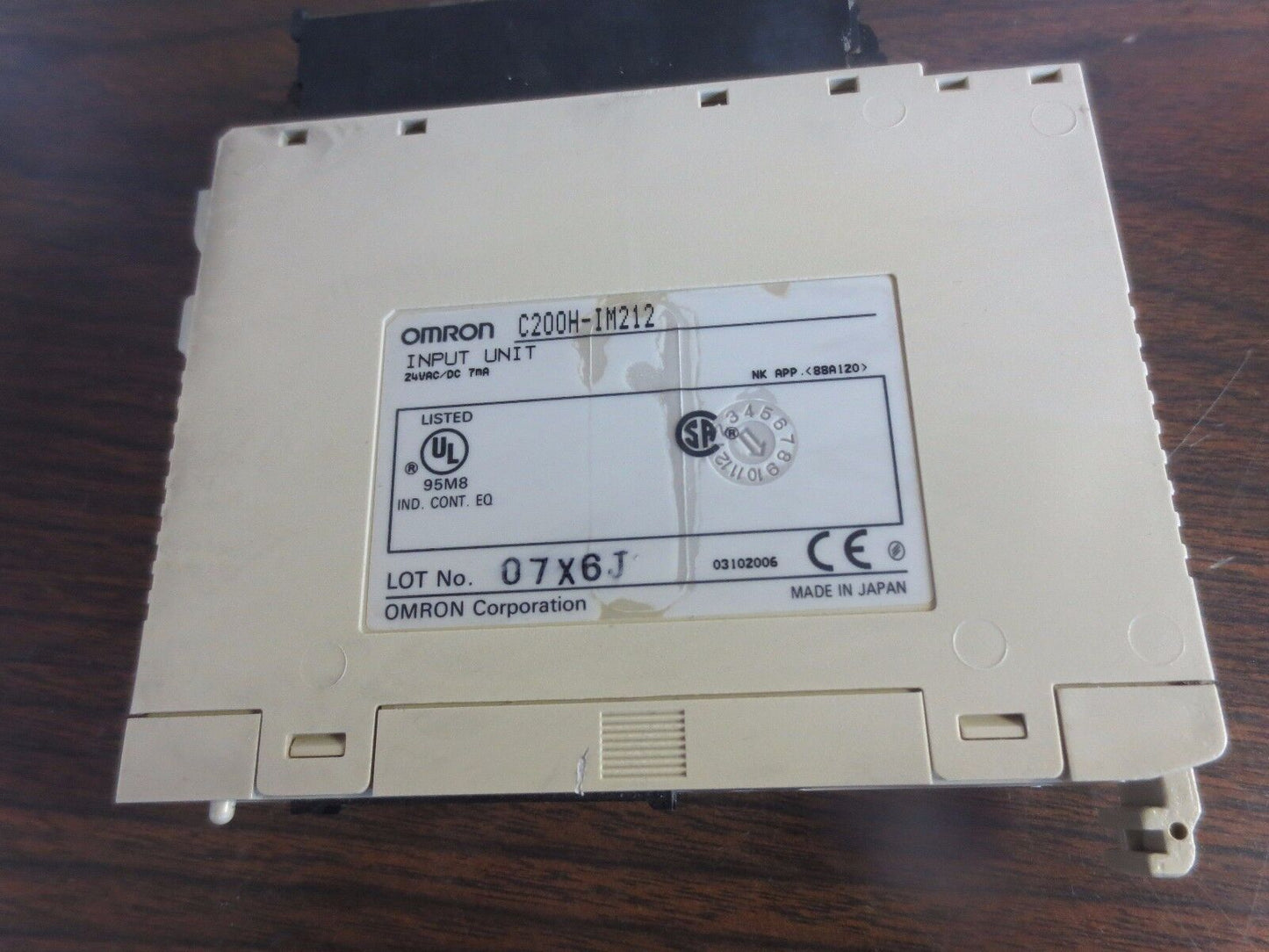 OMRON C200H-IM212 INPUT UNIT / INPUT MODULE 24VAC/DC, 7mA