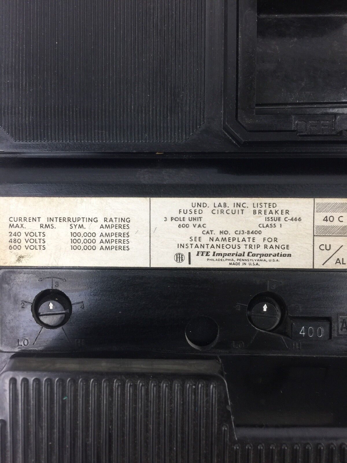 ITE CJ3-B400 FUSED CIRCUIT BREAKER 600VAC 3 POLE 400 AMPS WITH MOUNTING HARDWARE