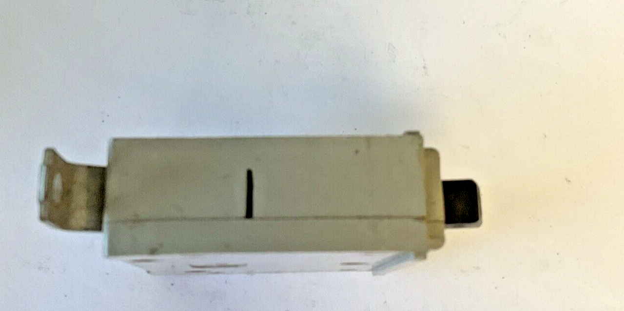 WESTINGHOUSE HBA 1015 CIRCUIT BREAKER 1POLE 15A 120/240VAC HBA1015***LOTOF2***