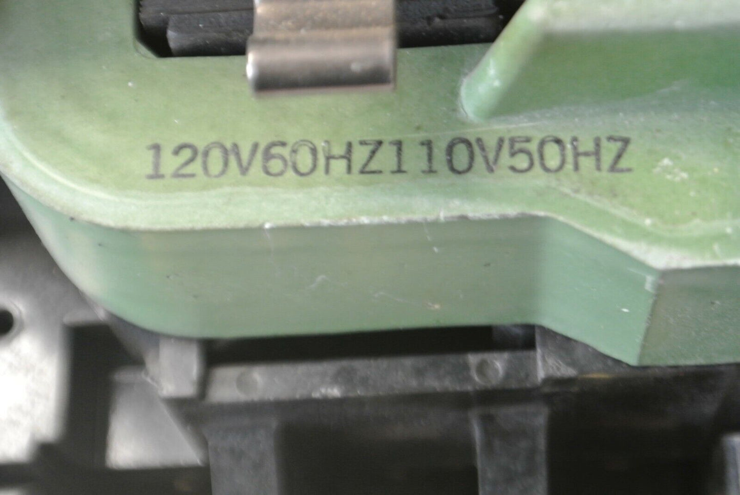 GENERAL ELECTRIC CR260L41300AJZ LIGHTING CONTACTOR / 110-120V COIL