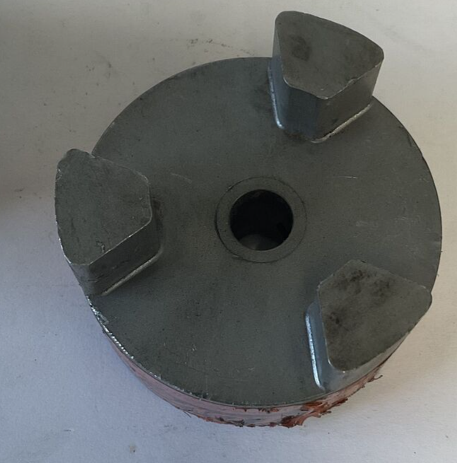 LOVEJOY L-099 JAW COUPLING HUB L099 .4375 ***LOTOF2***