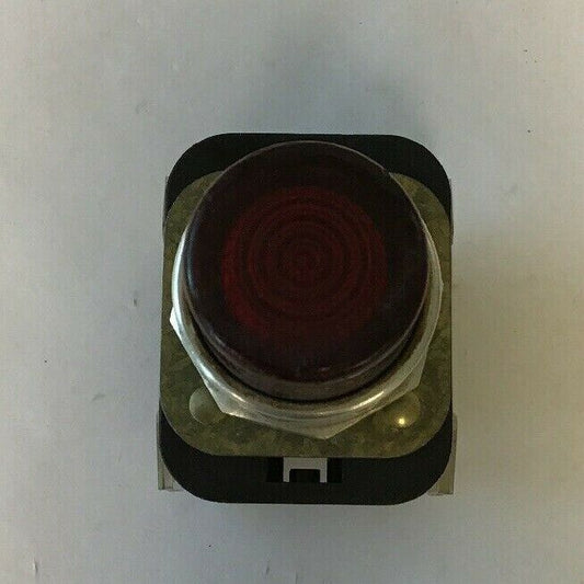 ALLEN BRADLEY 800T-QA24 RED PUSH BUTTON SER T 24V AC/DC194BBX2