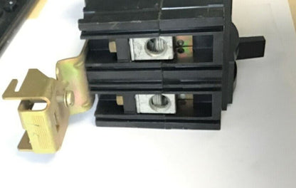 SQUARE D FA22015BC CIRCUIT BREAKER 15AMP 2POLE 240VAC/250VAC