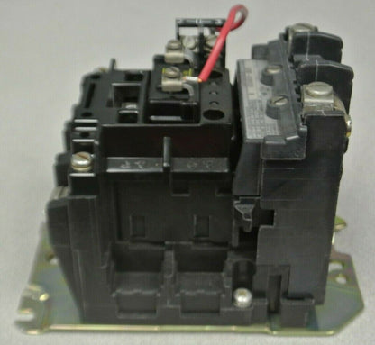 ALLEN-BRADLEY 500F-AOB920 / AC CONTACTOR / SIZE 0 / 2-POLE / NO CONTACTS