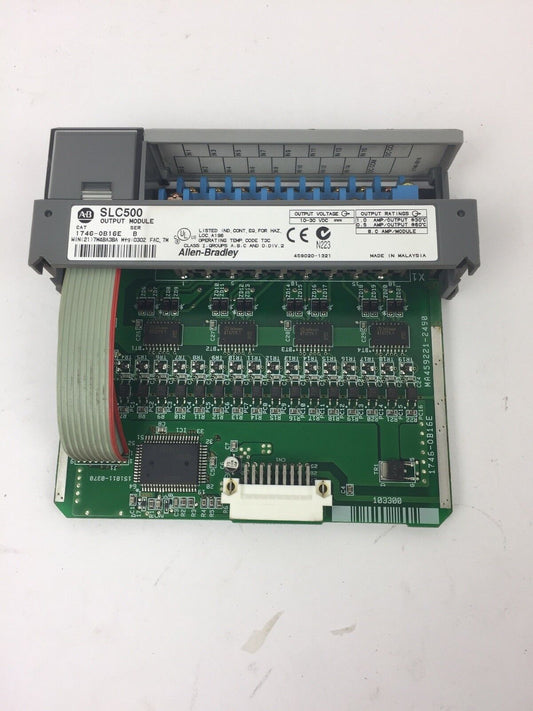 ALLEN BRADLEY 1746-0B16E OUTPUT MODULE SER B SLC500 10-30 VDC