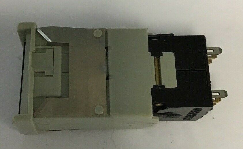 GENERAL ELECTRIC CR103DC121B LAMP CIRCUIT 28V MAX CONTACTS 125V MAX