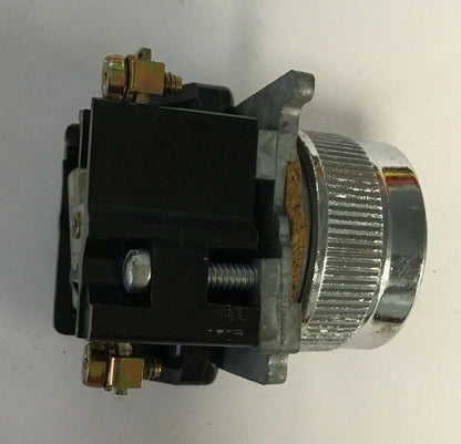 CUTLER HAMMER 10250T201 INDICATING LIGHT W/O BULB & COVER 120VAC/DC