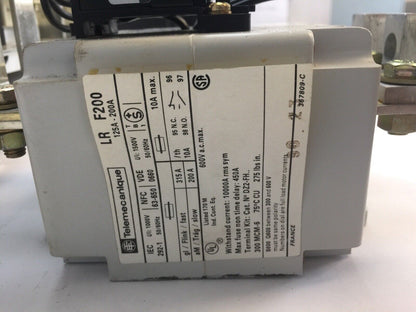 TELEMECANIQUE LC1FG43 REVERSING STARTER  COIL 115-120V LR F200