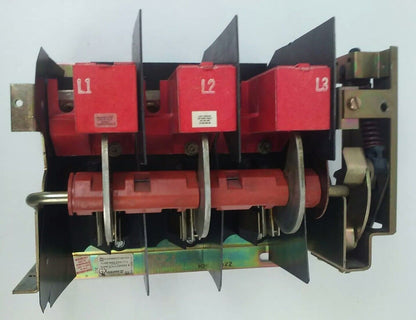 SQUARE D CLASS 9422 TYPE TF-2 FUSIBLE DISCONNECT SWITCH H-200-SV 9422-TF-2