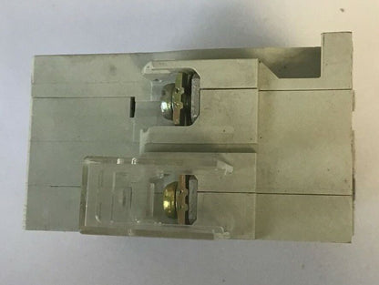 FUJI CP32FM/10 CIRCUIT PROTECTOR 10A 50/60HZ & CP32FM/5W CIR. PROTECTOR 5A