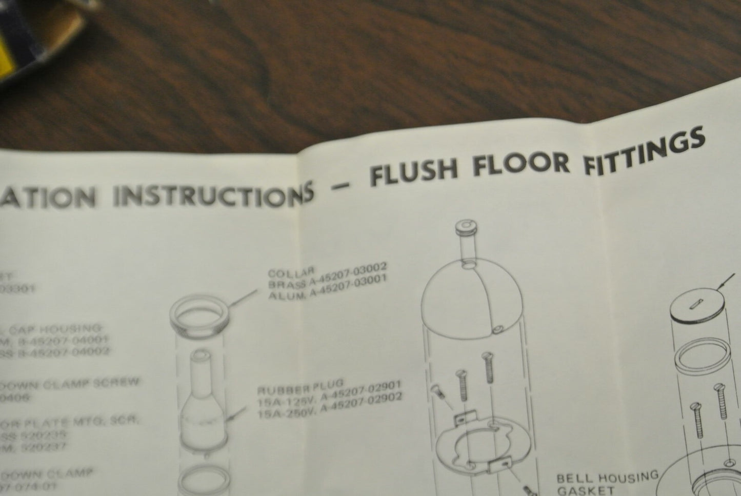 SQUARE D G-608-BX-S3 / FLUSH FLOOR RECEPTACLE / NEW SURPLUS 45123-105-01 HUBBELL
