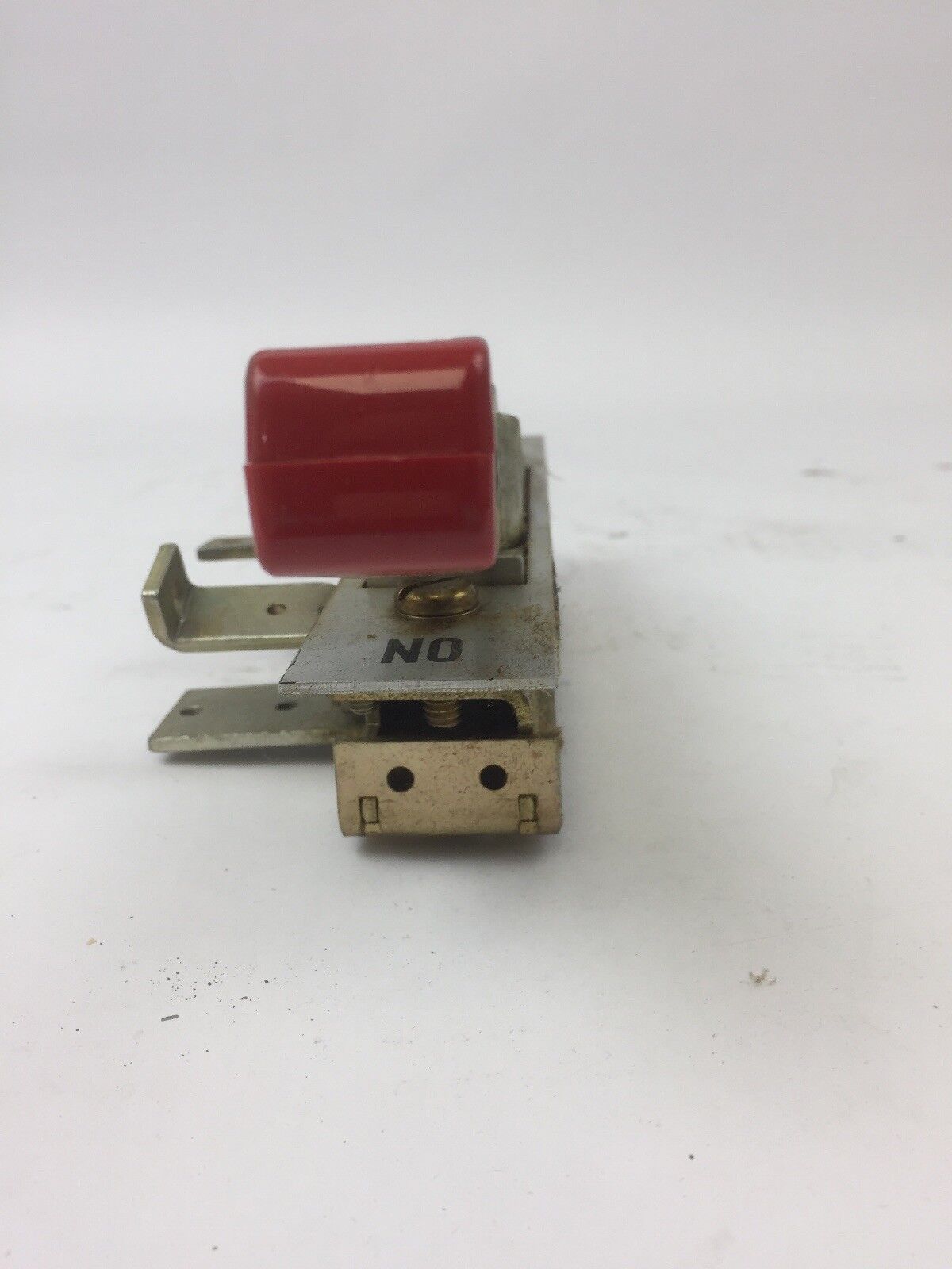 WESTINGHOUSE SM150L SAFETY HANDLE MECHANISM TYPE SM FOR AB DE-ION CIRCUIT BREAKE